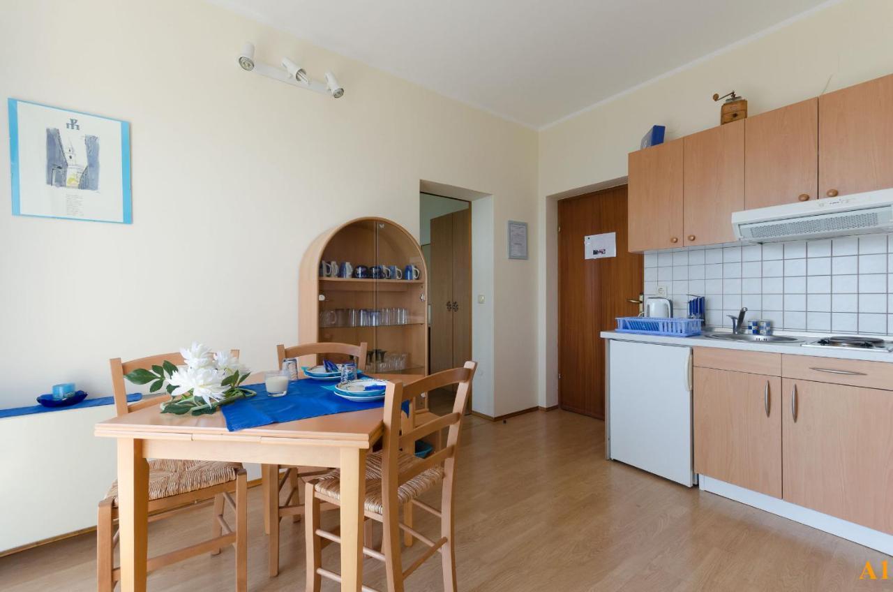 Apartments And Room Drazen Novi Vinodolski Eksteriør bilde